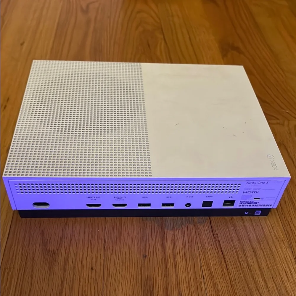White One S Console with LED Lighting